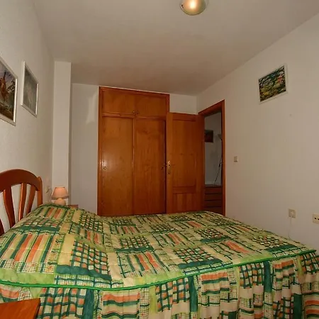 Calle San Emigdio 10 * トレビエハ
